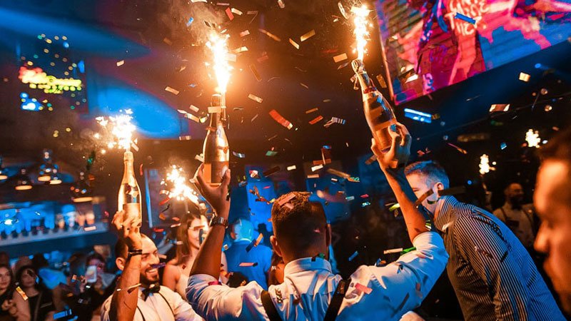 become-the-part-of-luxury-events-in-dubai-and-experience-the-fun