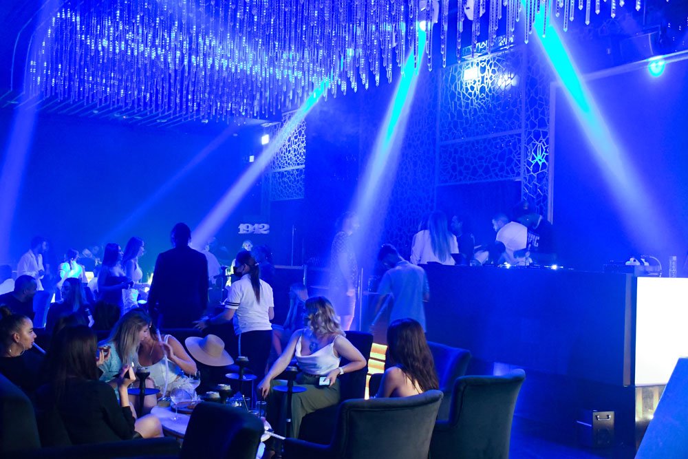 Popular Dance Bars in Dubai for Music Lovers
