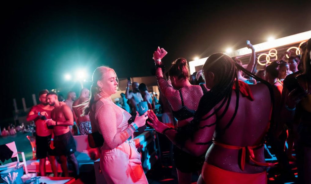 Discover the Best Exclusive Dance Bars in Dubai for VIPs