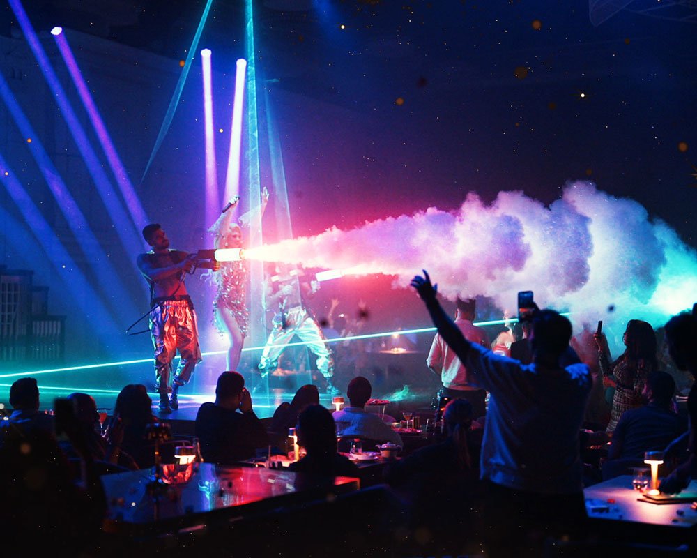 Experience a Luxurious Night Out in Dubai's Vibrant Club Scene