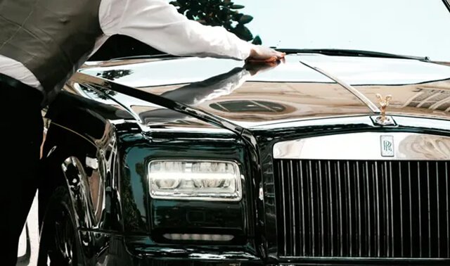 uc_stacked_images_elementor_75eccc819_item5